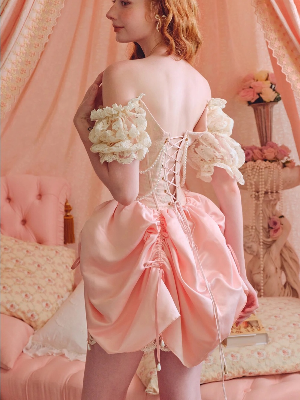 Vintage-Inspired Off-Shoulder Lacemade Corset Top - Picture 3 of 8